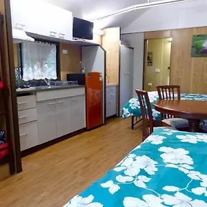 Eacham Tourist Park & Holiday park